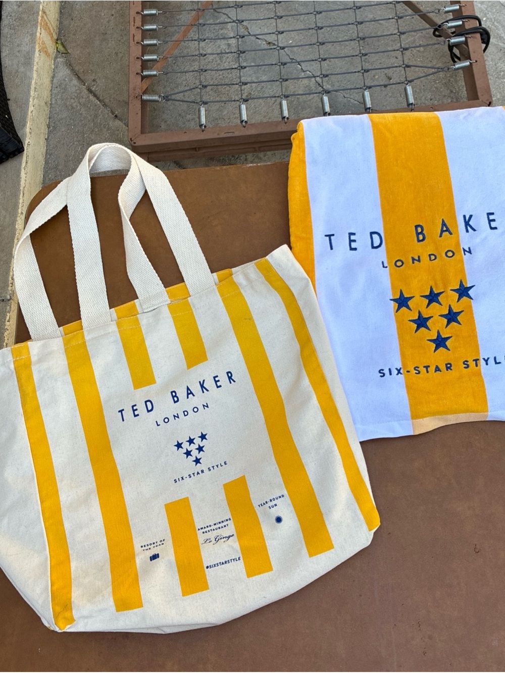 Ted Baker Promo 2016 Six Star Style Tote Bag With Beach Towel
